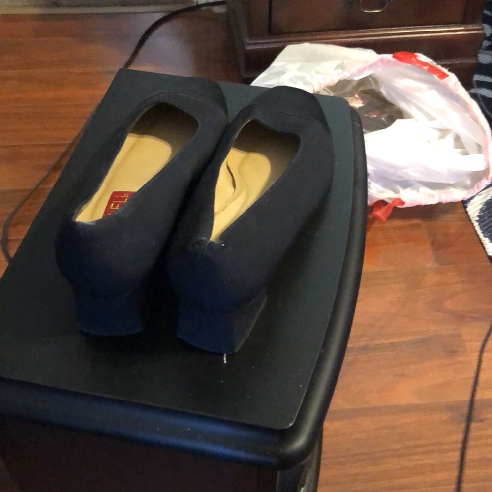Van Eli shoes - Picture 2 of 4